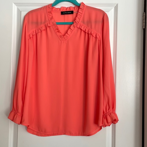 Ivanka Trump coral coloured blouse.  Great for business casual wear. Size small. - Picture 1 of 1